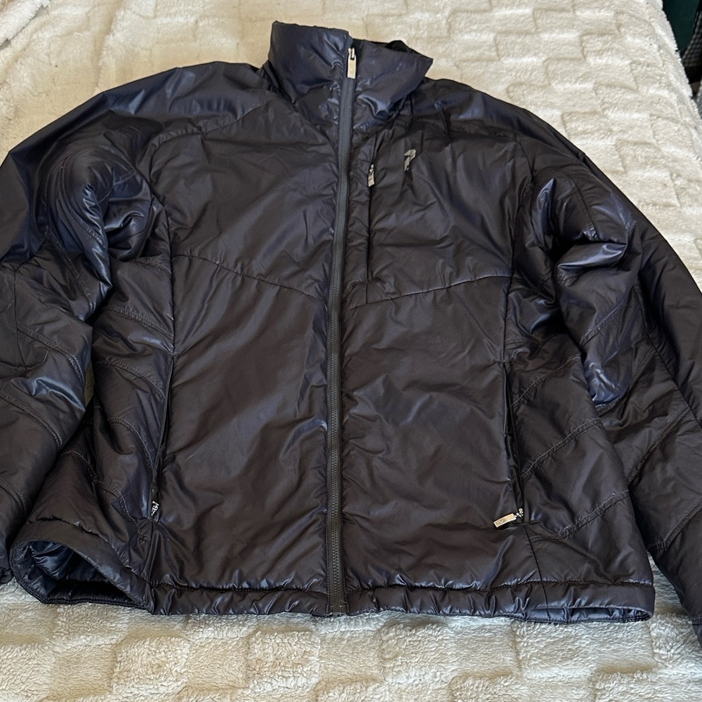 U—UNISEX Peak Performance Black Quilted Jacket